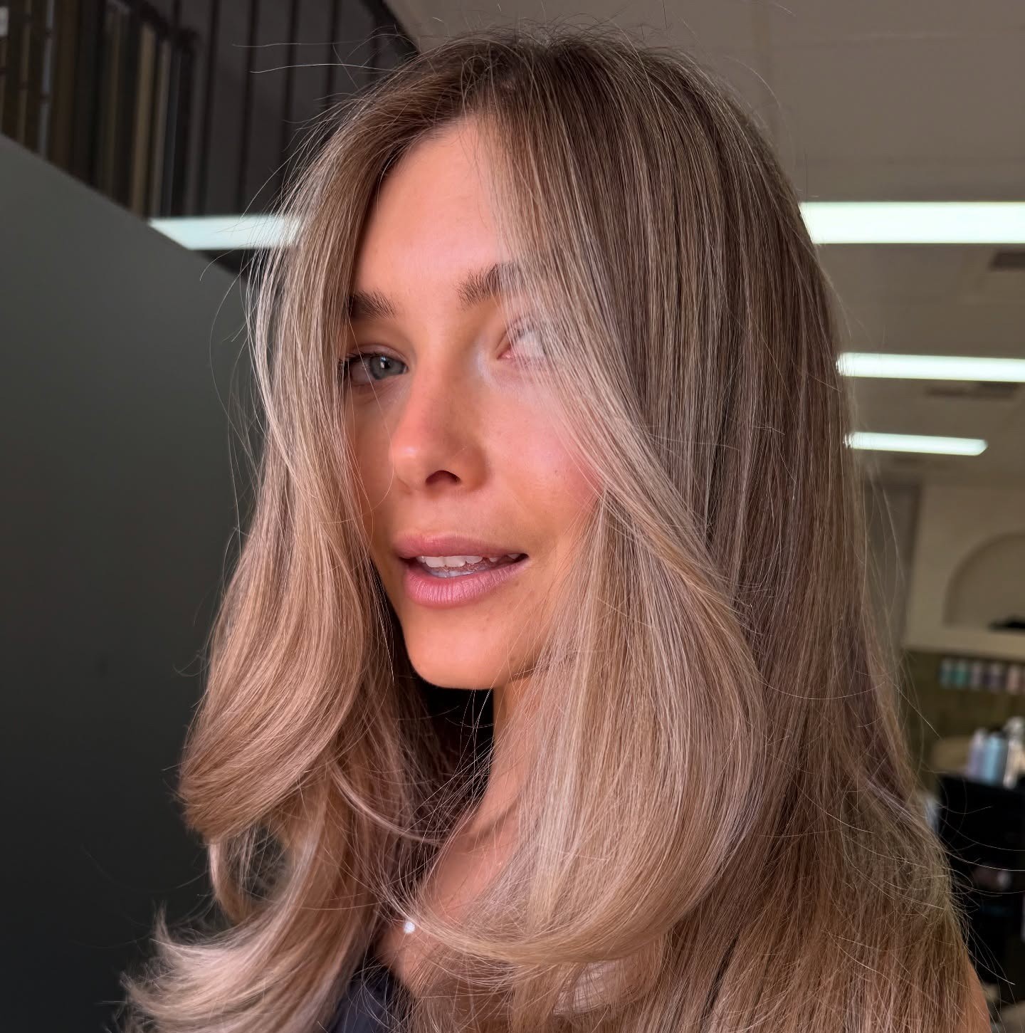 Bronde χρώμα μαλλιών