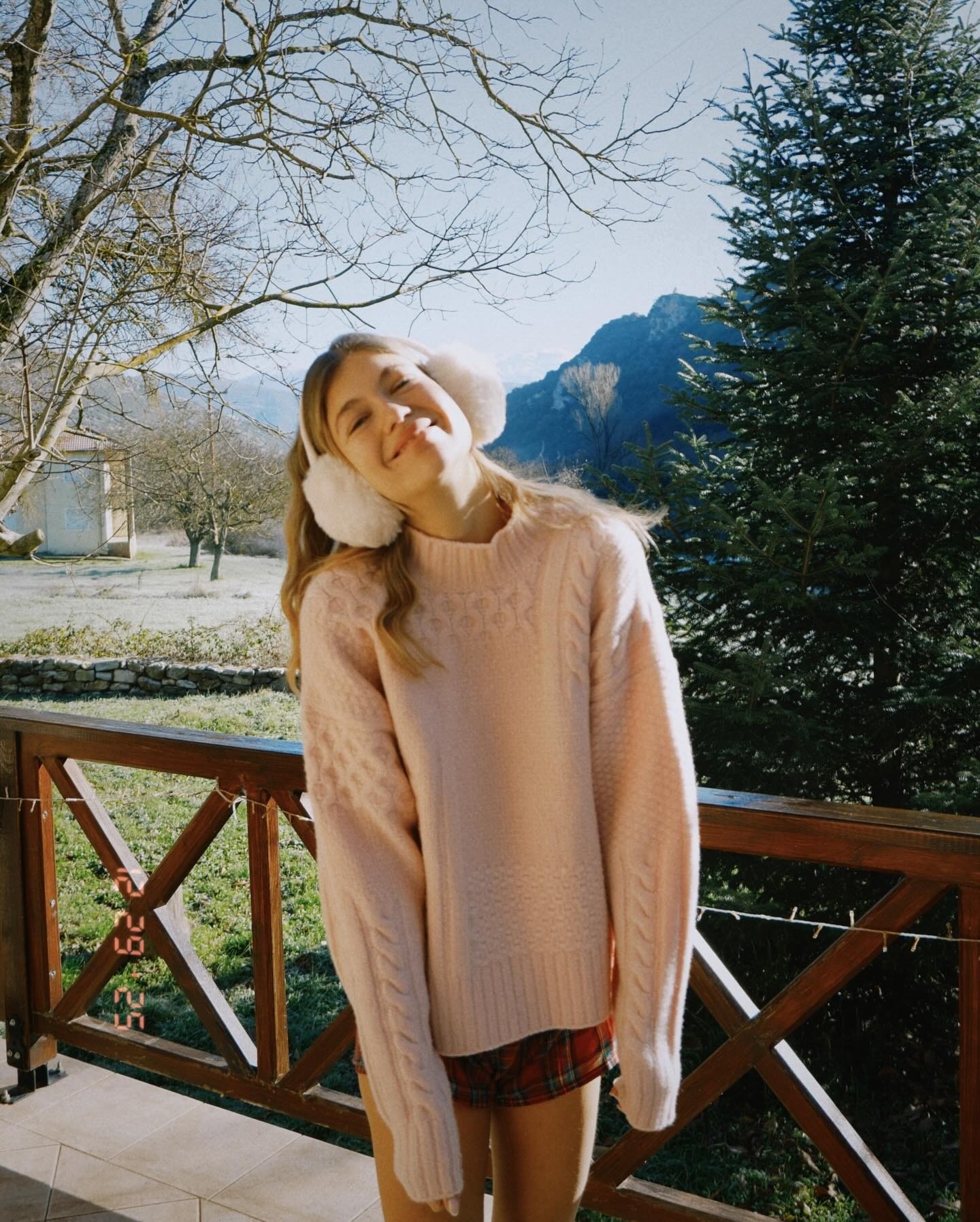 Η Κλέλια Ανδριολάτου σε σαλέ στα Καλάβρυτα