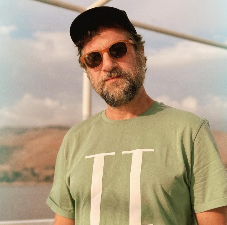 Κωστής Μαραβέγιας