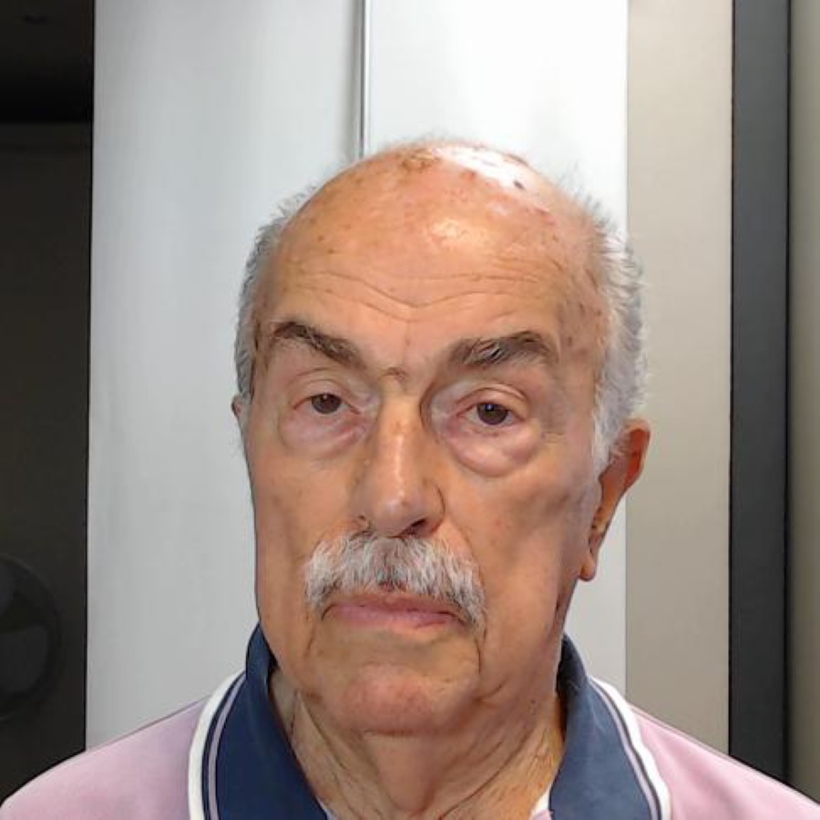 Νίκος Ιερείδης