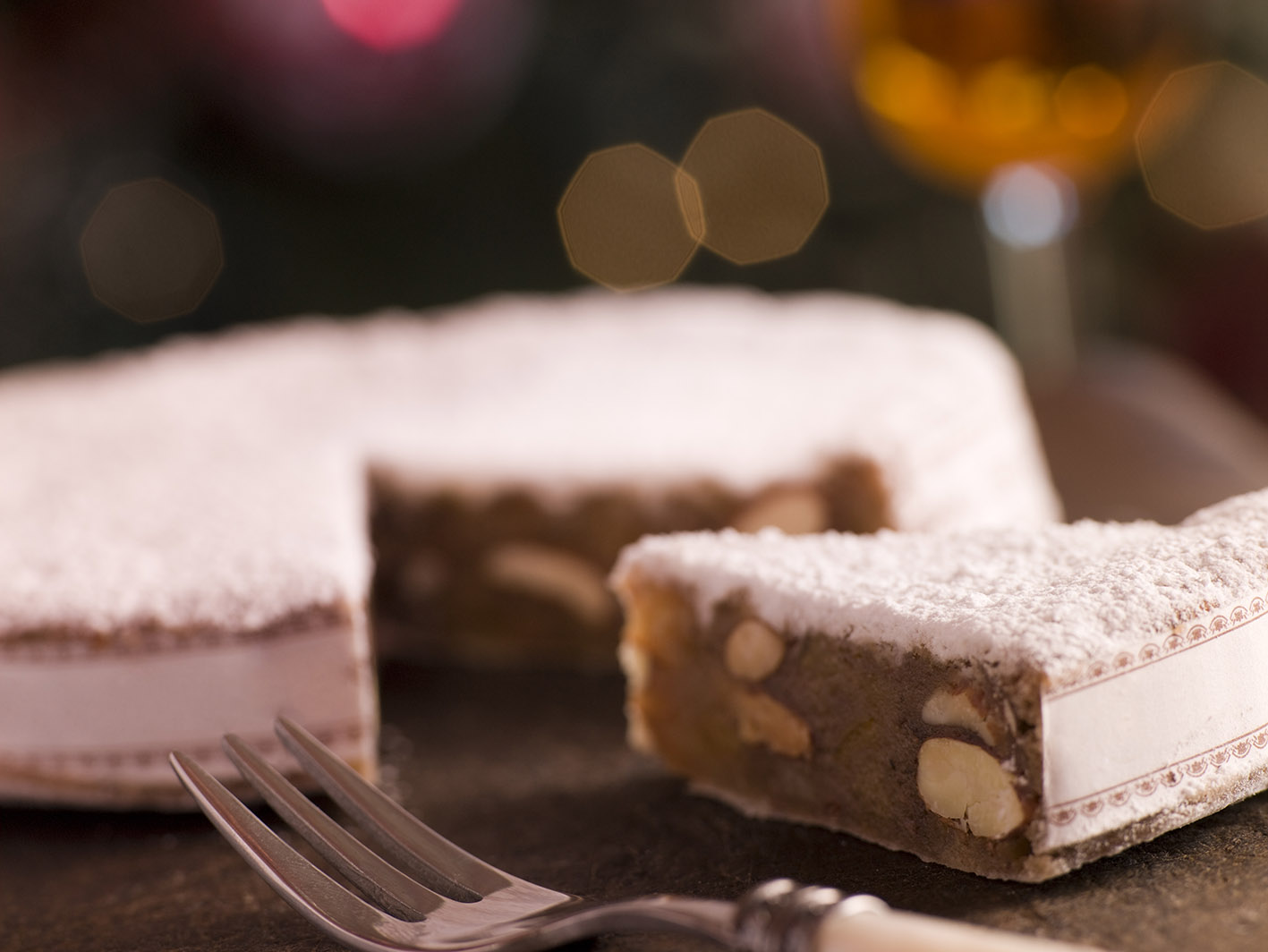 Το ιταλικό χριστουγεννιάτικο γλυκό Panforte.