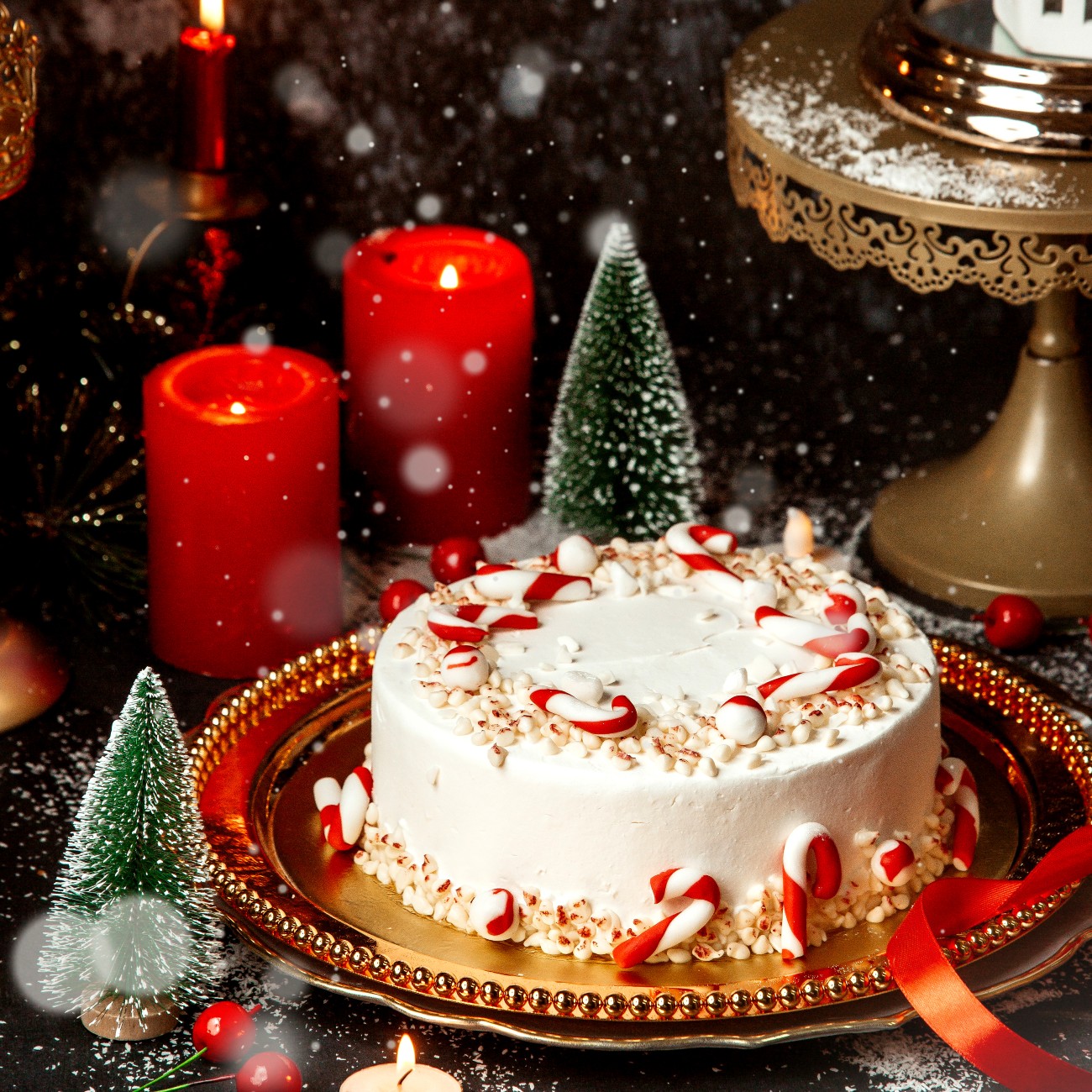 Βασιλόπιτα με λευκή επικάλυψη