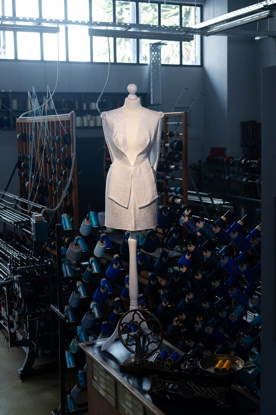 Έκθεση «ΝΗΜΑΤΩΝ ΕΝΔΥΜΑ» της σχεδιάστριας Denise Ελευθερίου, στο ΜΟΥΣΕΙΟ ΜΠΕΝΑΚΗ / ΝΗΜΑΤΟΥΡΓΙΑ ΜΕΝΤΗΣ-ΑΝΤΩΝΟΠΟΥΛΟΣ