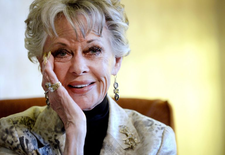 H Tippi Hedren στη διάρκεια συνέντευξης με το APA-Austria Presse Agentur στη Βιέννη, 28 Οκτωβρίου 2015