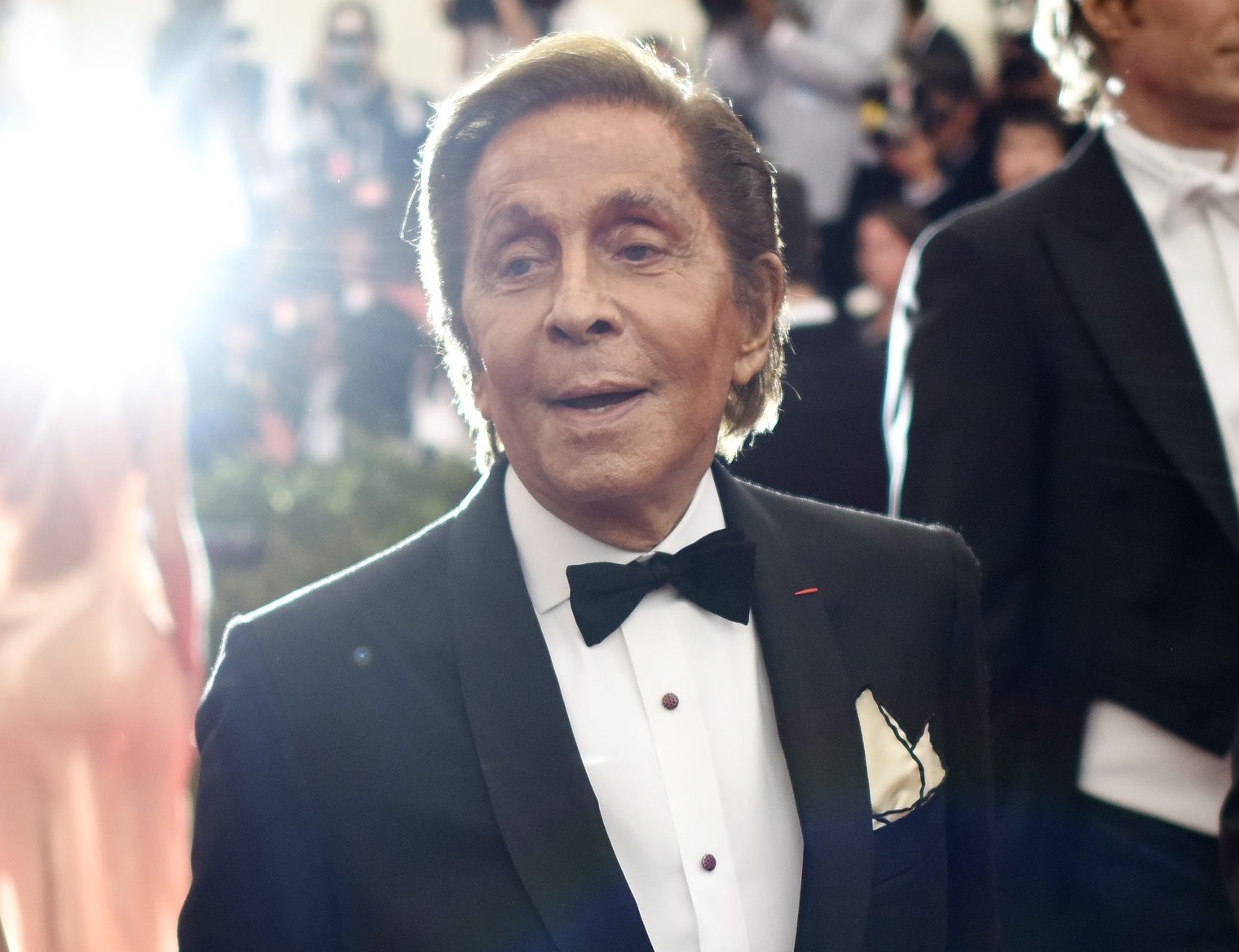 O Valentino Garavani στο γκαλά του Κέντρου Κοστουμιών Anna Wintour 2015 που πραγματοποιήθηκε στο Μητροπολιτικό Μουσείο Τέχνης της Νέας Υόρκης, στις 4 Μαΐου 2015