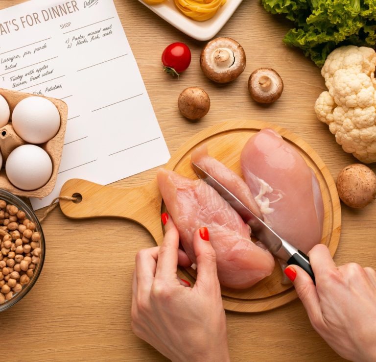 Μαγειρεύοντας κοτόπουλο