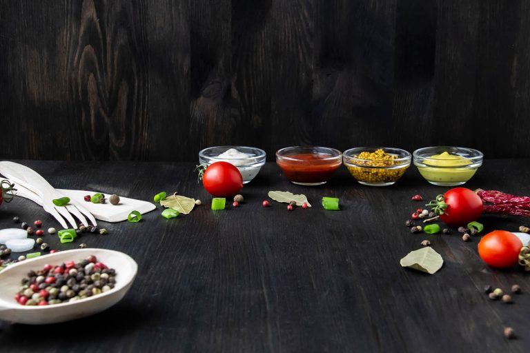 Καρυκεύματα Σάλτσες