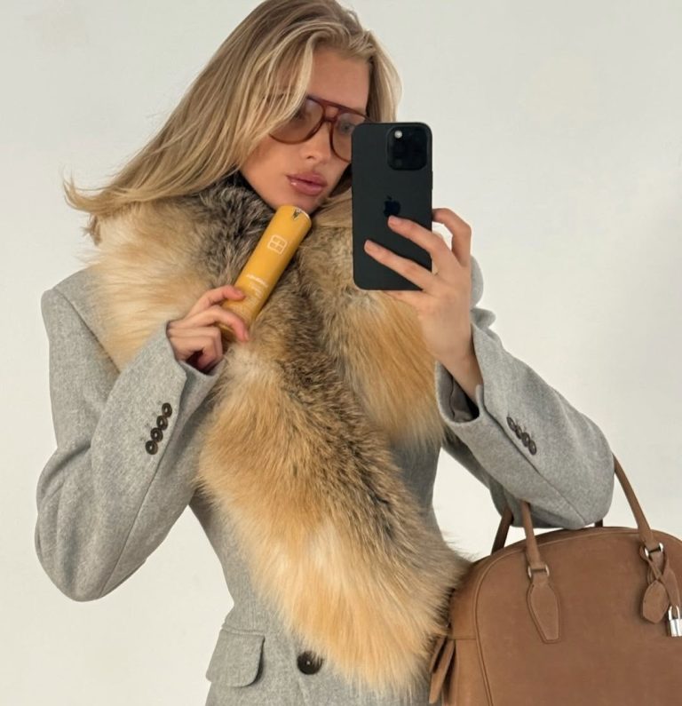 H Elsa Hosk με χειμωνιάτικη εμφάνιση