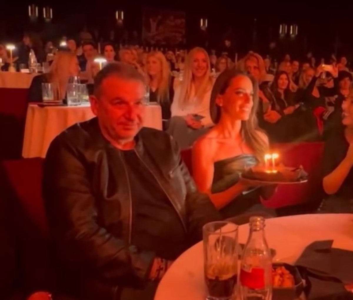 Τα γενέθλια της Αντωνά με τον Γιώργο Λιάγκα στο πλευρό της