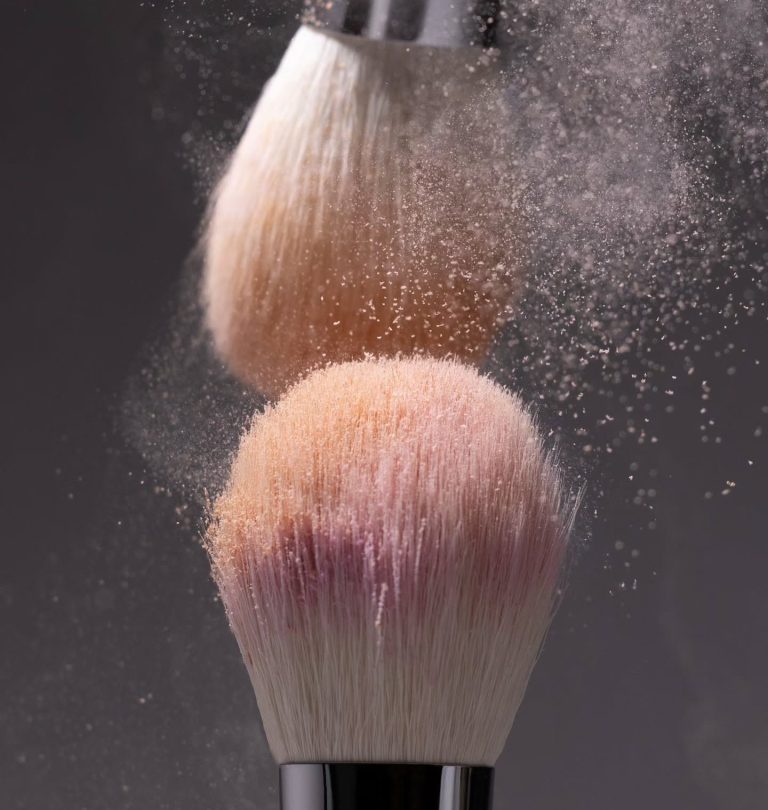 Πινέλα με πούδρα loose