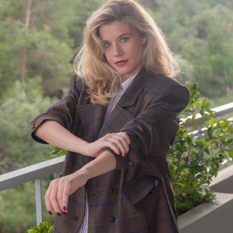 Τζένη Θεωνά