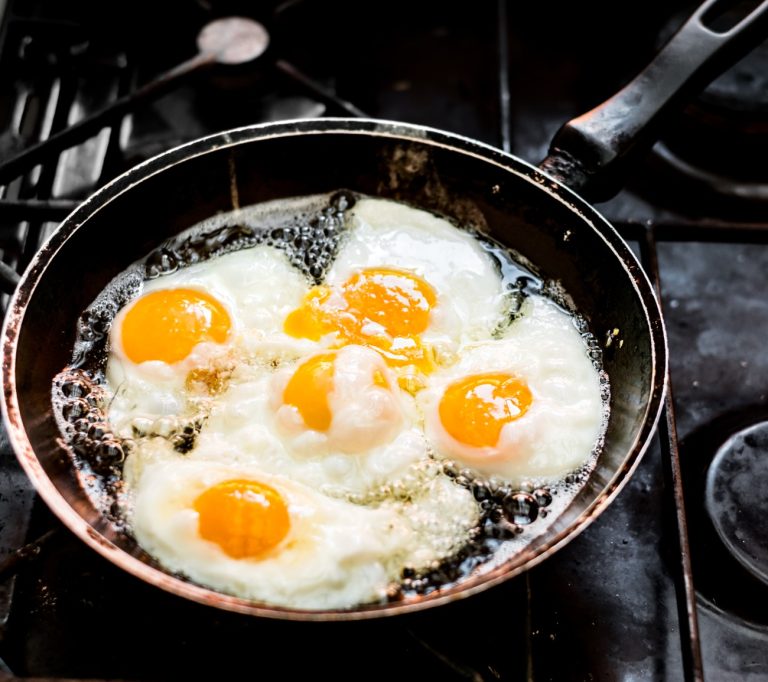 Τηγανητά αυγά