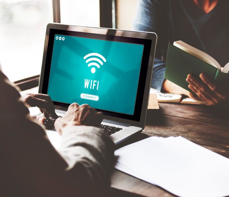 Σύνδεση στο διαδίκτυο με wifi