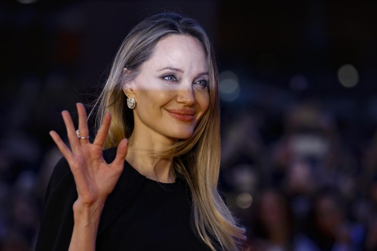H Angelina Jolie στην προβολή της ταινίας "Couture" στο 20ό Φεστιβάλ Κινηματογράφου της Ρώμης, 18 Οκτωβρίου 2025
