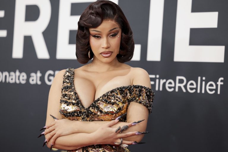 H Cardi B στο κόκκινο χαλί για τα 67α Grammy Awards, 2 Φεβρουαρίου 2025