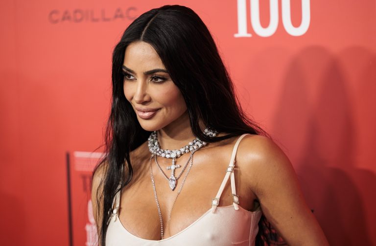 Η Kim Kardashian στο Time 100 Gala, που διοργανώνεται ετησίως για να τιμήσει την κυκλοφορία του τεύχους με τα 100 πιο επιδραστικά πρόσωπα του κόσμου, 26 Απριλίου 2023