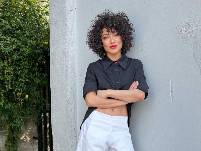 Η Ευσταθία Τσαπαρέλη μιλά για τη μητρότητα