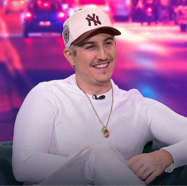 Ο Good Job Nicky καλεσμένος στην εκπομπή "Καλύτερα αργά"