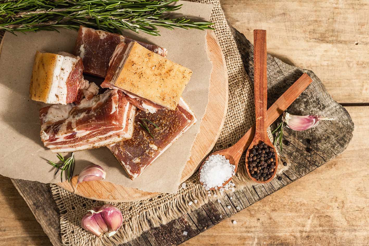 Tο Guanciale είναι ένα αλλαντικό που φτιάχνεται από τα μάγουλα του χοίρου