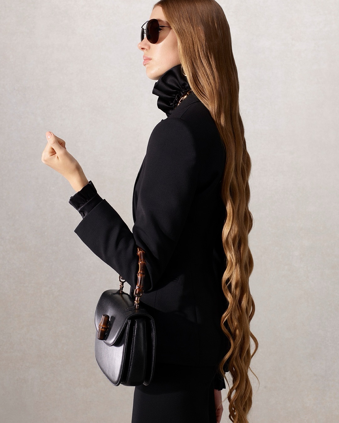 Τα μαύρα γυαλιά είναι η πανοπλία μας. Από τη συλλογή Gucci 