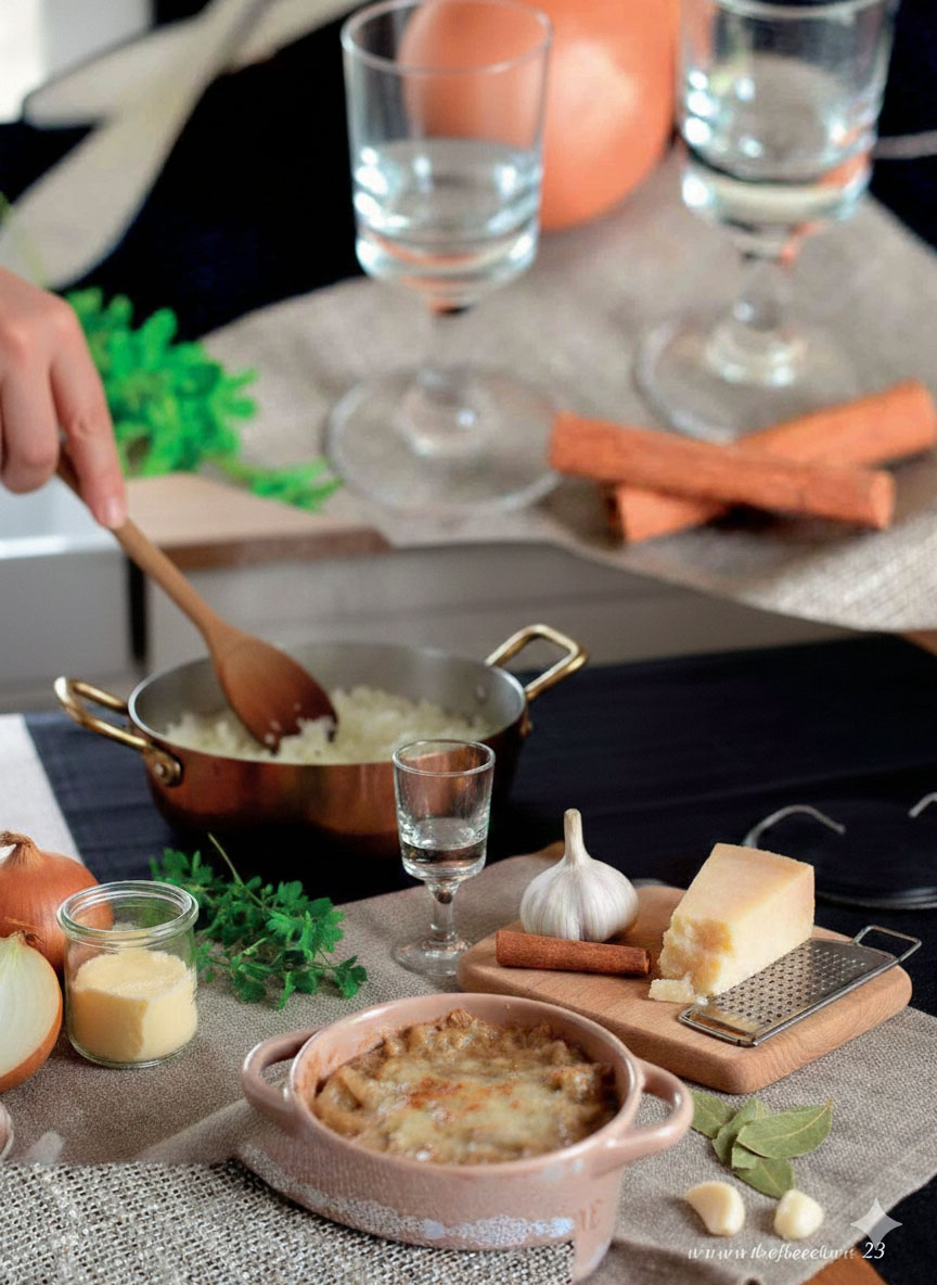 Κρεμμυδόσουπα στο φούρνο γκρατέν.