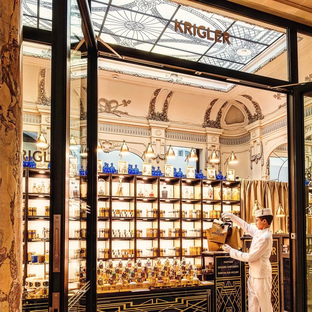 Στο Παρίσι θα βρείτε τα αρώματα Krigler στο ξενοδοχείο Peninsula Paris.