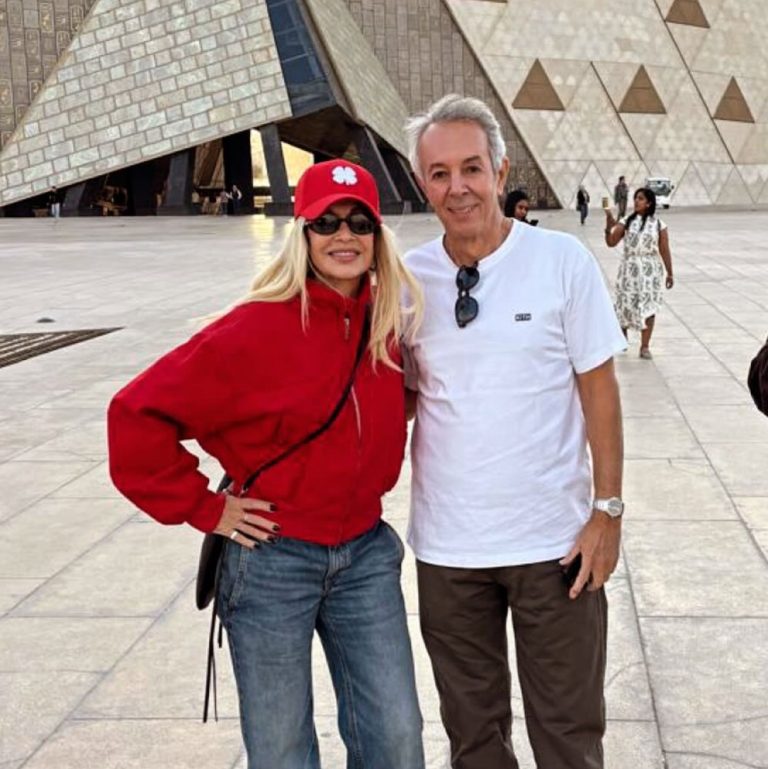 Η Άννα Βίσση και ο Γιάννης Κούστας στην Αίγυπτο