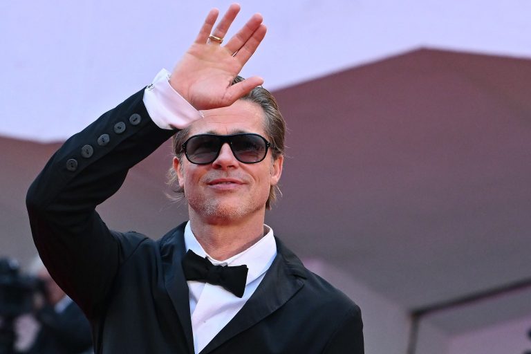 Ο Brad Pitt στην πρεμιέρα του "Blonde" στο πλαίσιο του 79ου Φεστιβάλ Βενετίας, 8 Σεπτεμβρίου 2022
