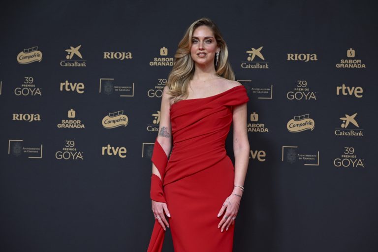 Η Chiara Ferragni στα 39α Goya Awards στη Γρανάδα, 8 Φεβρουαρίου 2025