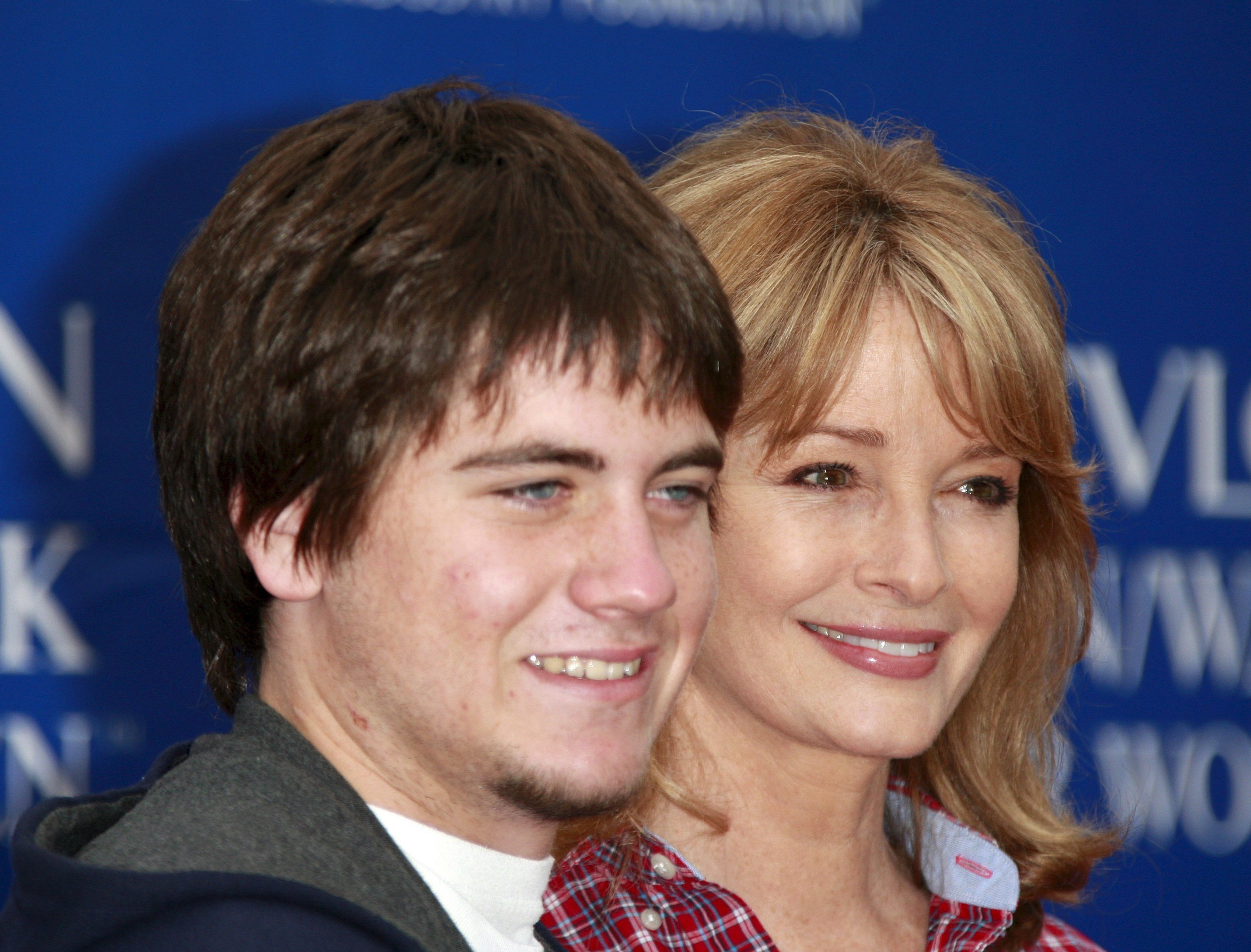 Η Deidre Hall με τον γιο της, David Sohmer, στα 15α Annual EIF Revlon Run/ Walk for Women στο Λος Άντζελες, 9 Μαΐου 2008