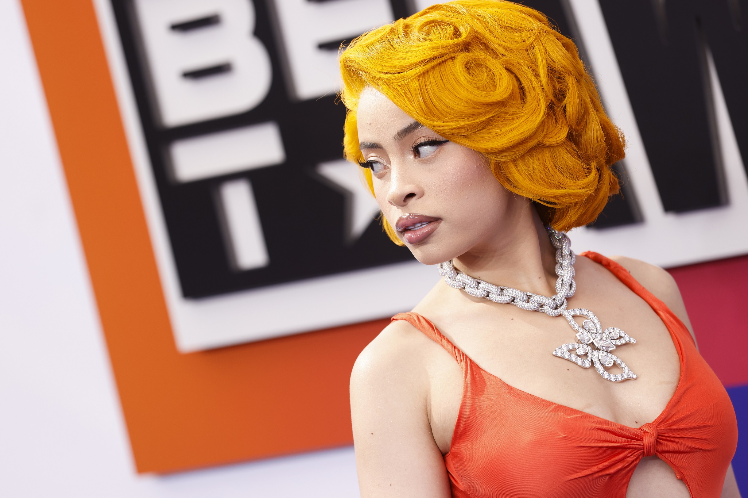 H ράπερ Ice Spice στα 2024 Black Entertainment Television (BET) Awards στο Peacock Theater του Λος Άντζελες, 30 Ιουνίου 2024