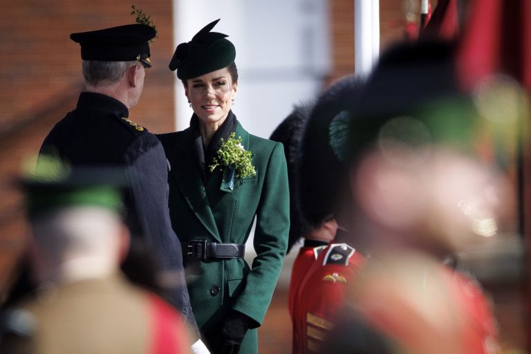 H Kate Middleton στην παρέλαση των Ιρλανδών Φρουρών την Ημέρα του Αγίου Πατρικίου στο Mons Barracks του Aldershot, 17 Μαρτίου 2026