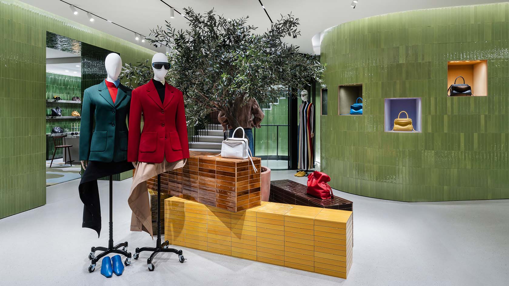 LOEWE CASA ST. HONORE To καινούριο κατάστημα στο Παρίσι