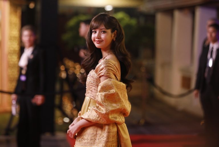 H Lisa των Blackpink παρευρίσκεται στην αποκλειστική βραδιά «Amazing Thailand Ambassador» στον Ναό της Αυγής στην Μπανγκόκ, 28 Ιανουαρίου 2026