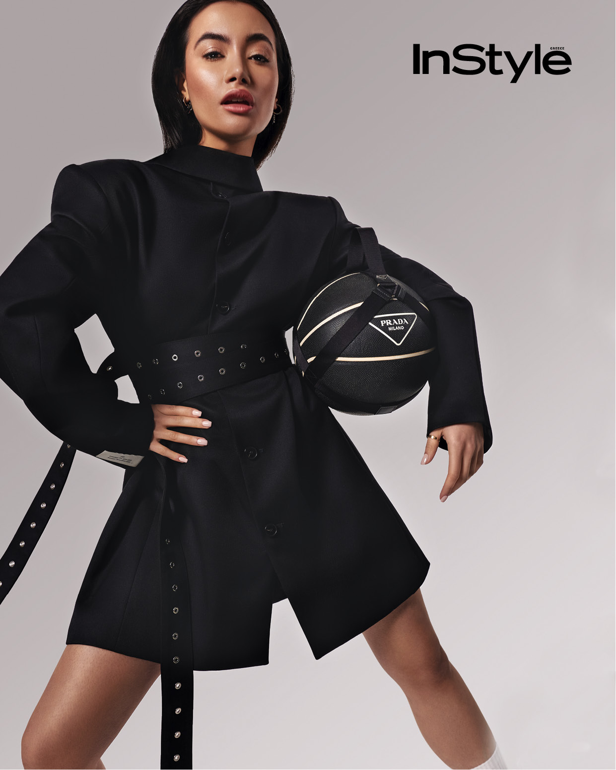 μοντέλο με total black