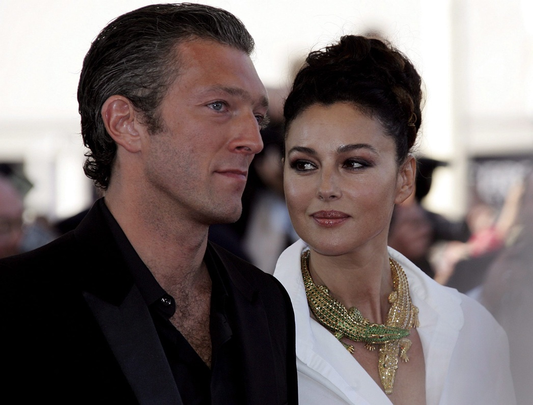 Η Monica Bellucci και ο Vincent Cassel στο Palais des Festivals για την προβολή της ταινίας "Indigenes" του Γάλλου σκηνοθέτη Rachid Bouchareb, στο διαγωνιστικό τμήμα του 59ου Φεστιβάλ Καννών, 25 Μαΐου 2006