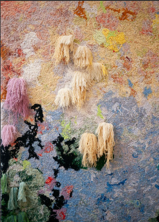 A Softer World χαλί της εταιρείας STEPEVI σε συνεργασία με τη Σουηδή textile artist Alfhild Külper