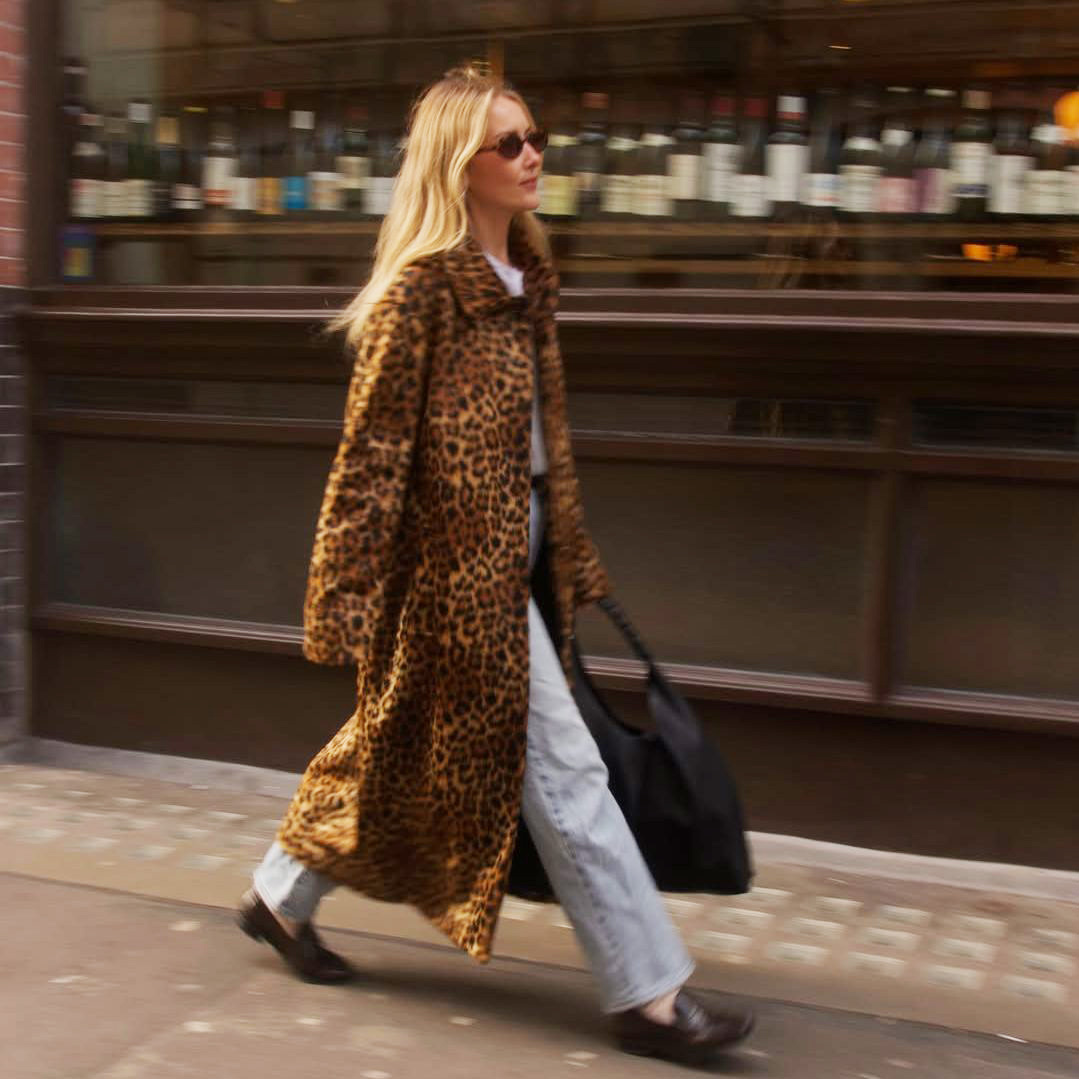 Aνοιξιάτικο σακάκι για πάνω από τα τζιν μας.