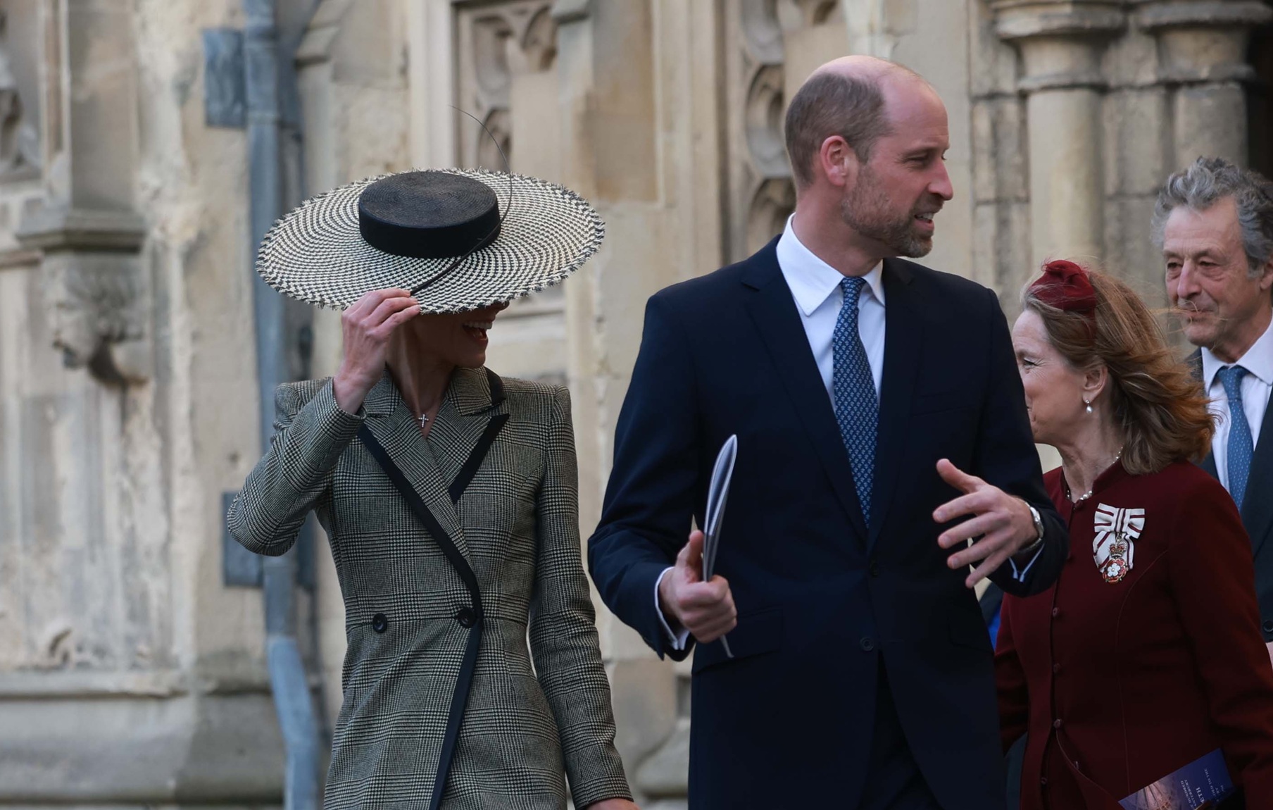 H Kate Middleton και ο πρίγκιπας William αποχωρούν μετά την ενθρόνιση της Sarah Mullally ως της Αρχιεπισκόπου του Canterbury στον Καθεδρικό του Canterbury, 25 Μαρτίου 2026