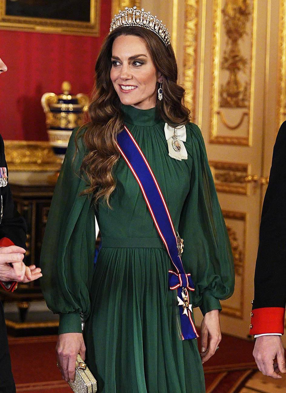H Kate Middleton σε κρατικό δείπνο στην Αίθουσα του Αγίου Γεωργίου την πρώτη ημέρα της κρατικής τους επίσκεψης στο Ηνωμένο Βασίλειο στο Κάστρο του Ουίνδσορ στις 18 Μαρτίου 2026 στο Μπέρκσαϊρ της Αγγλίας.