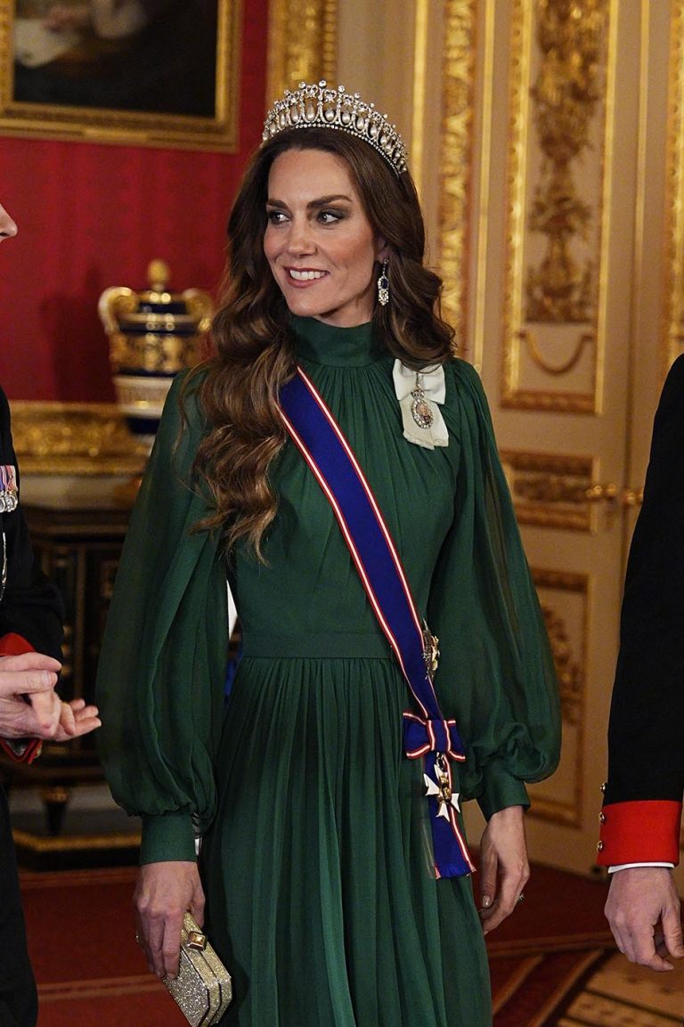 H Kate Middleton σε κρατικό δείπνο στην Αίθουσα του Αγίου Γεωργίου την πρώτη ημέρα της κρατικής τους επίσκεψης στο Ηνωμένο Βασίλειο στο Κάστρο του Ουίνδσορ στις 18 Μαρτίου 2026 στο Μπέρκσαϊρ της Αγγλίας.