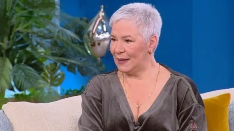 Η Μελίνα Κανά μιλά για την περίοδο που αναγκάστηκε να απέχει από το τραγούδι για λόγους υγείας