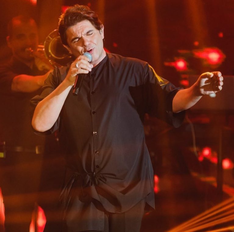 Ο τραγουδιστής Νίκος Κουρκούλης