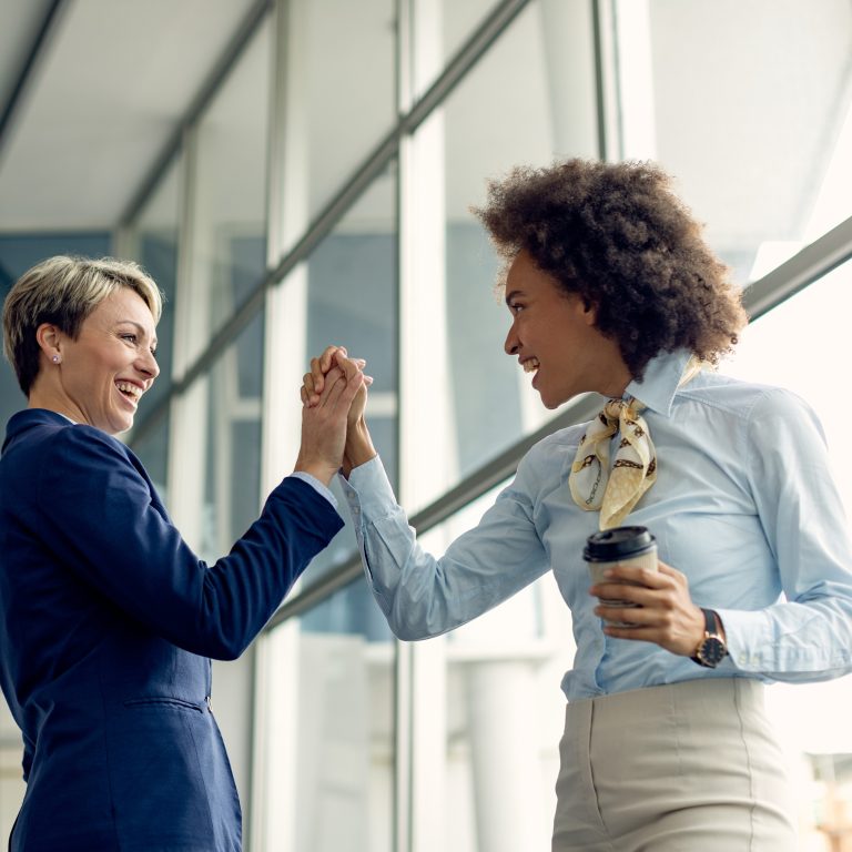 Επιτυχημένες γυναίκες εργαζόμενες