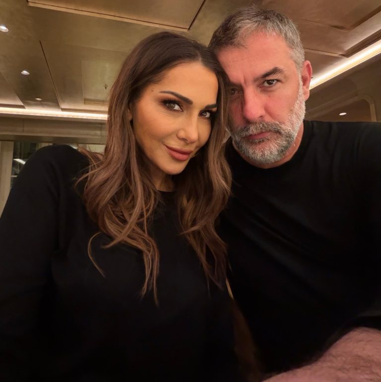 Βανδή και Μπισμπίκης με αύρα ρούχα