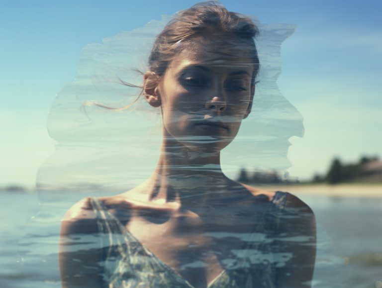 Γυναίκα με έντονη διαίσθηση