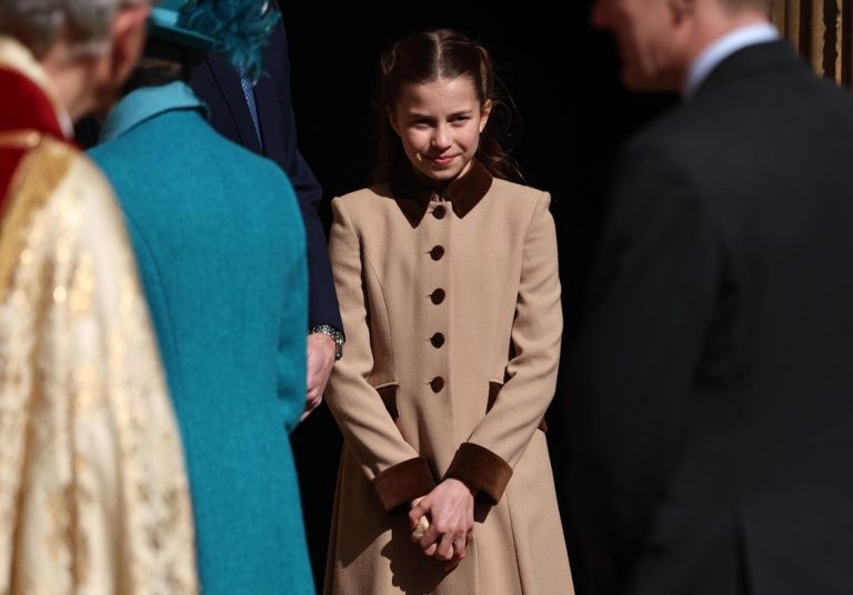 H πριγκίπισσα Charlotte στην παραδοσιακή πασχαλινή λειτουργία στο Ουίνδσορ, 5 Απριλίου 2026
