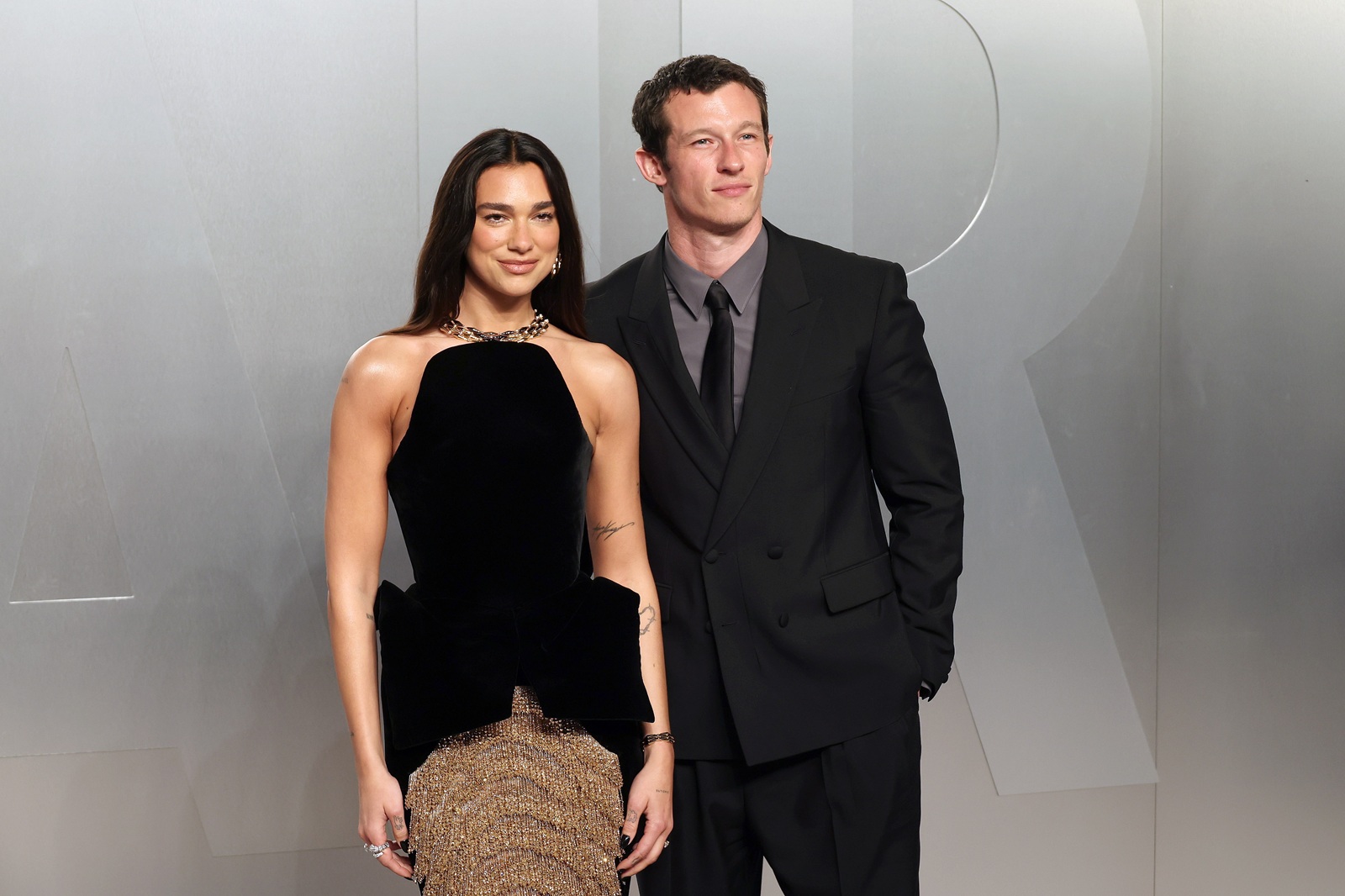 H Dua Lipa και ο Callum Turner στο 2026 Vanity Fair Oscar Party μετά τα 98α Όσκαρ, 15 Μαρτίου 2026