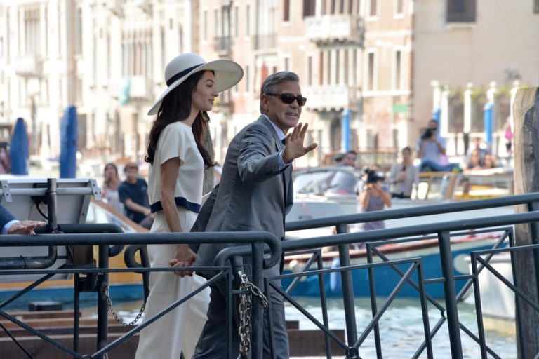 Ο George Clooney και η Amal Alamuddin φθάνουν στο Ca Farsetti Palazzo στη Βενετία, 29 Σεπτεμβρίου 2014