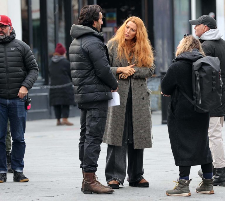 O Justin Baldoni και η Blake Lively την ώρα των γυρισμάτων της ταινίας 'It Ends with Us' στις 12 Ιανουαρίου 2024 στο New Jersey.